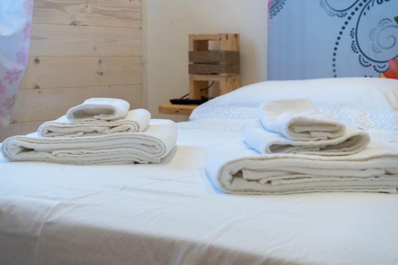 Villa Lina Bed&Breakfast Taranto Esterno foto