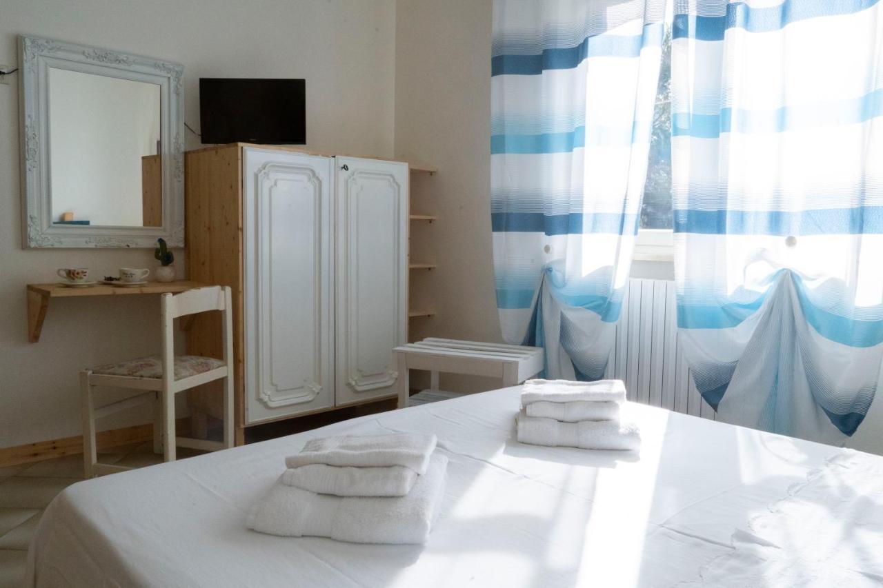 Villa Lina Bed&Breakfast Taranto Esterno foto