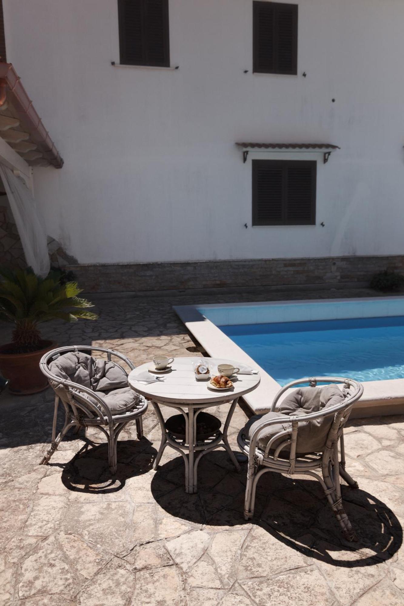 Villa Lina Bed&Breakfast Taranto Esterno foto