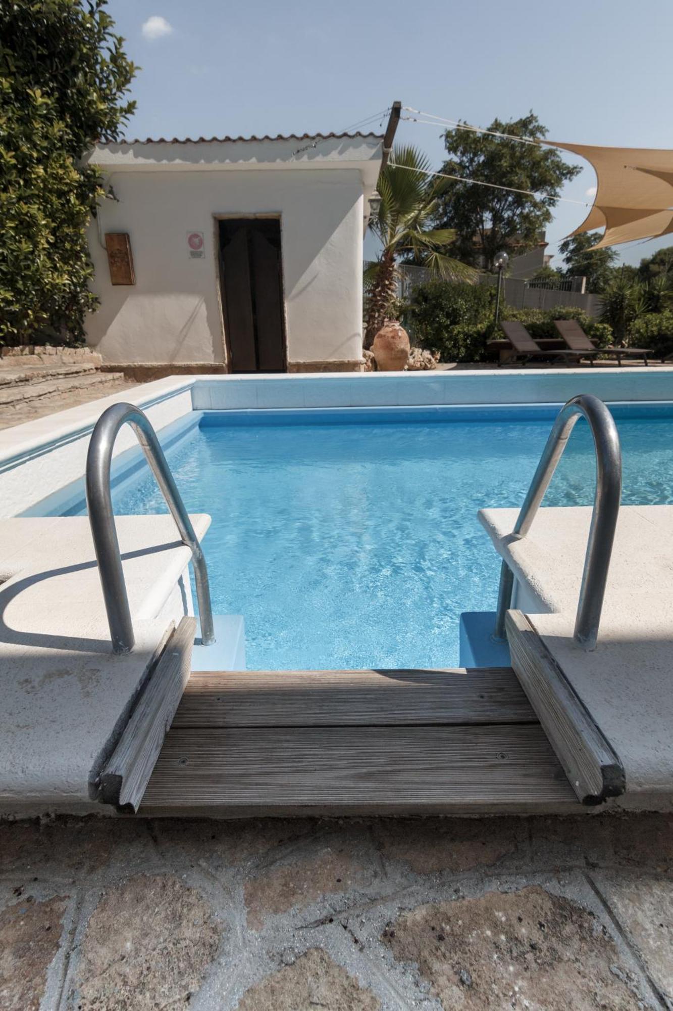 Villa Lina Bed&Breakfast Taranto Esterno foto