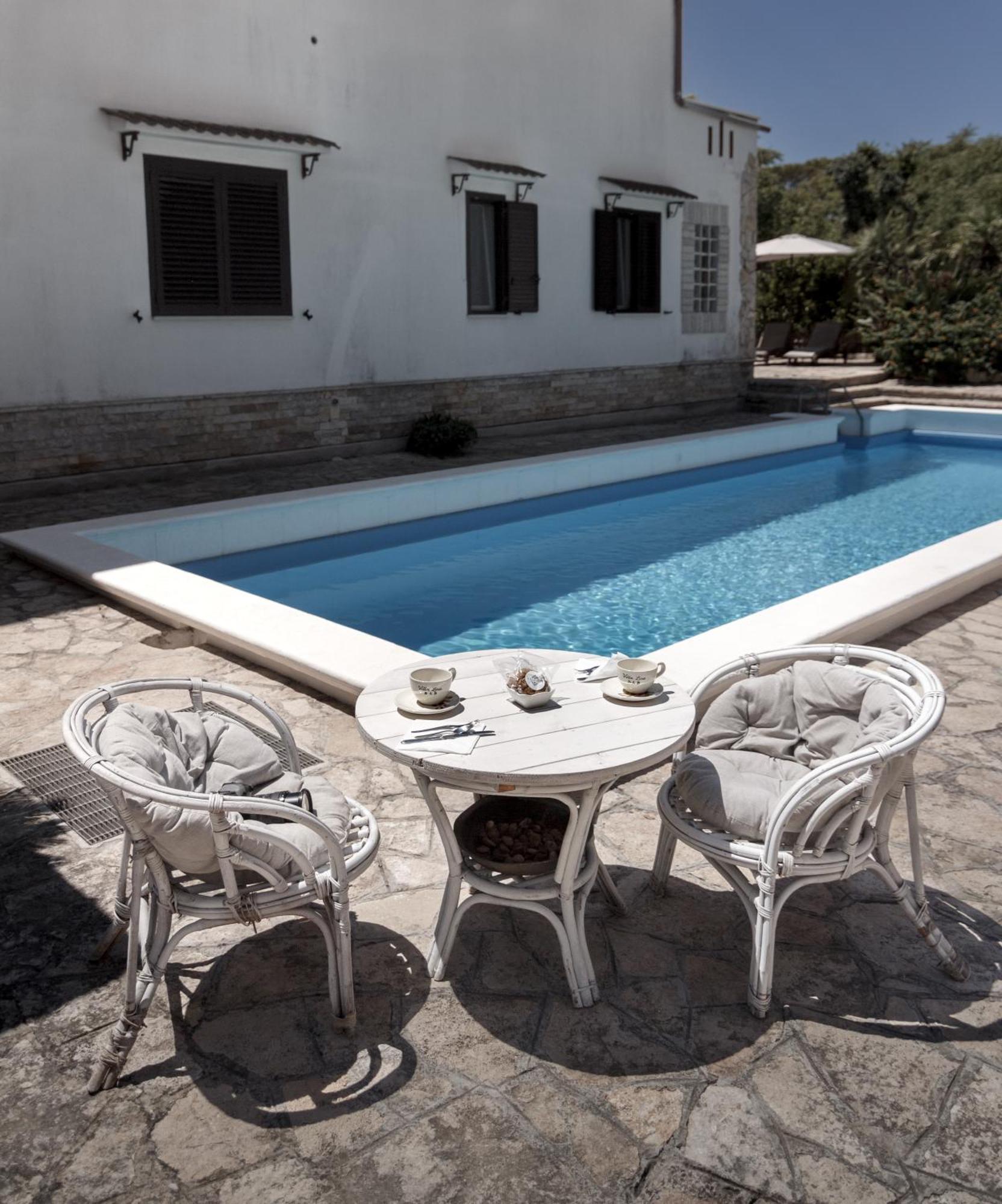 Villa Lina Bed&Breakfast Taranto Esterno foto